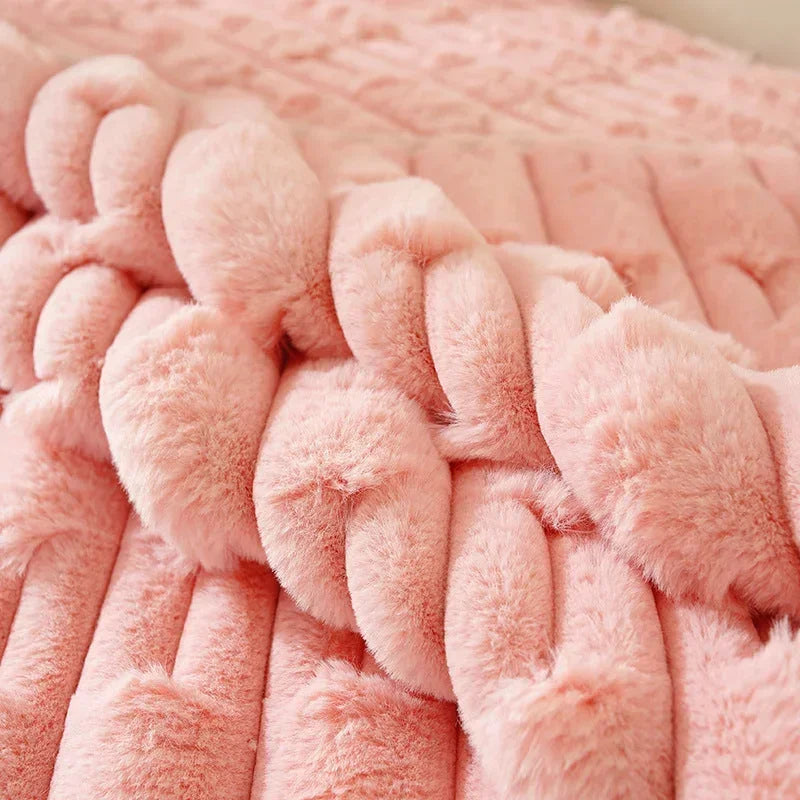 [COMPRÁ 1 Y LLEVÁ 2] Fundas de Terciopelo para Sofá + Manta de Peluche y 2 Almohadones de Regalo